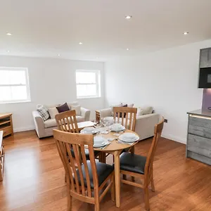 https://14-royal-crescent.yorkshirehotels.net