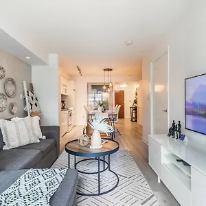 https://luxury-suite-downtown-near-cn-tower.hotelstorontoontario.org