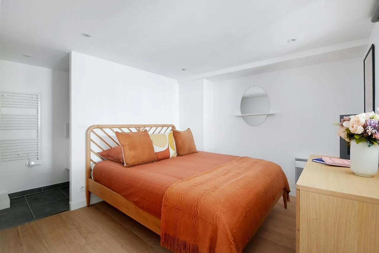 Cosy Apartment - Passy-Tour Eiffel Paris